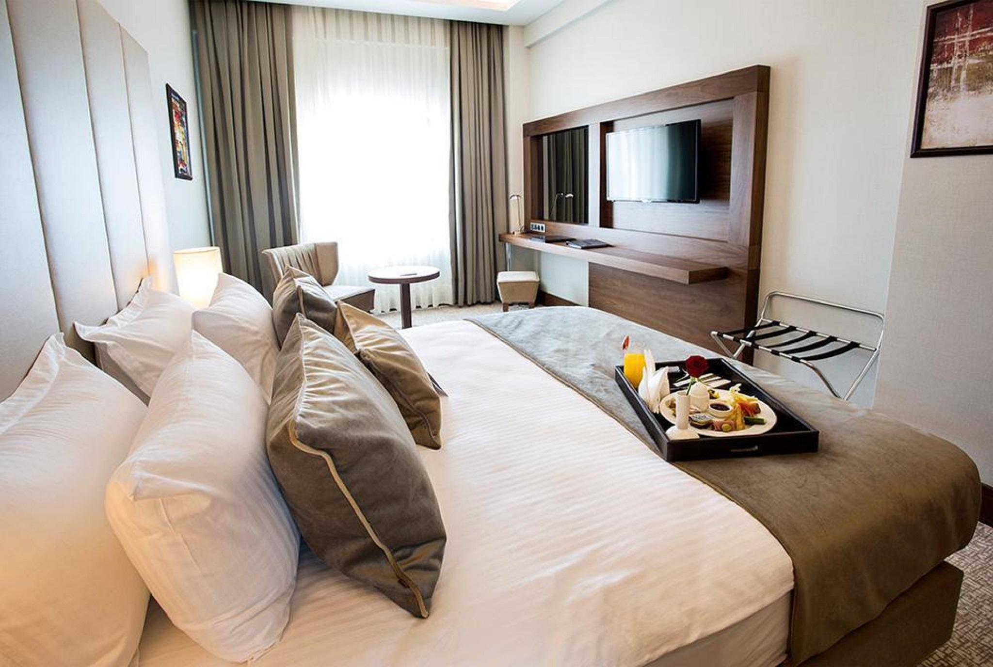 Hotel Ramada By Wyndham Yalova Yalova  Esterno foto