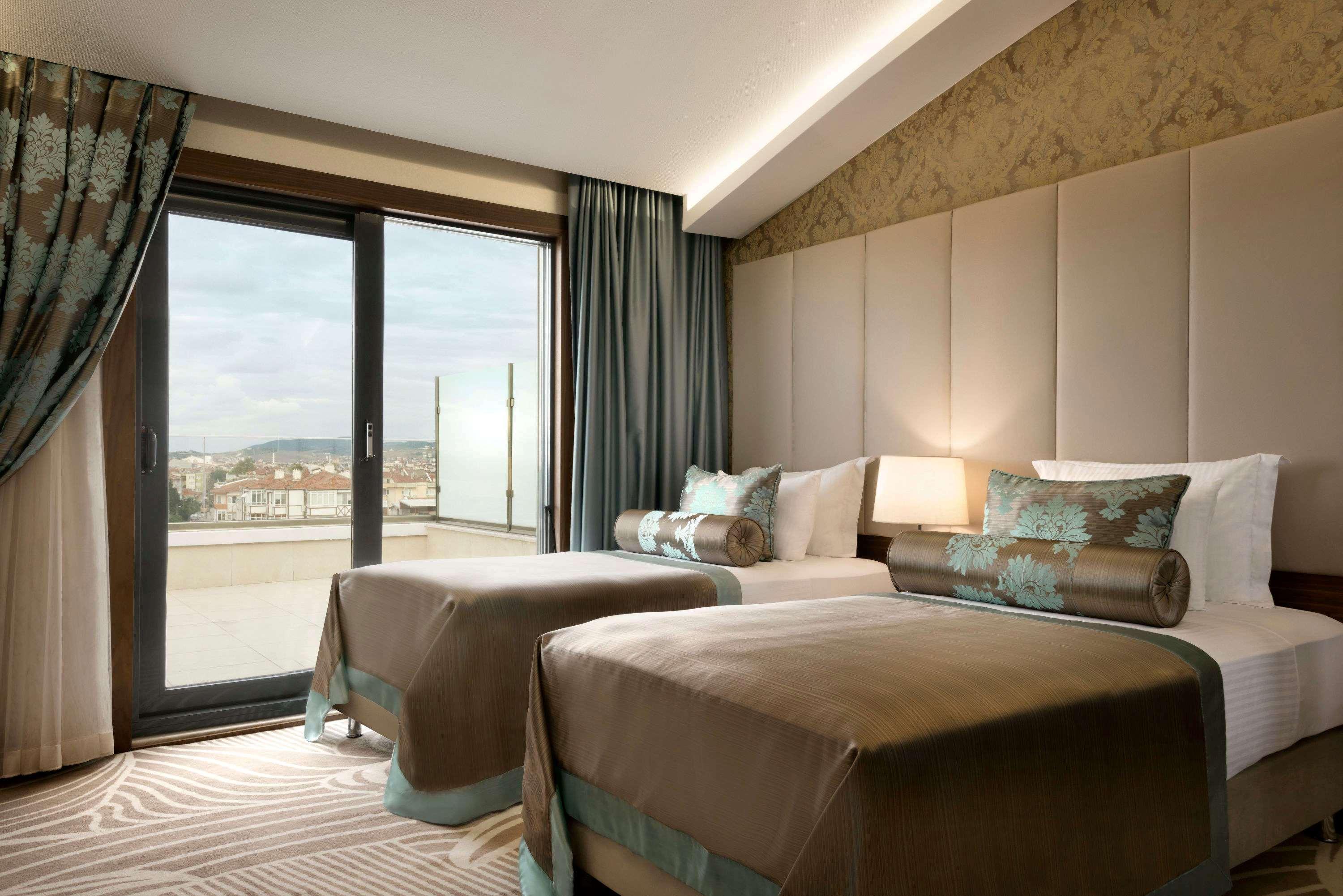 Hotel Ramada By Wyndham Yalova Yalova  Esterno foto