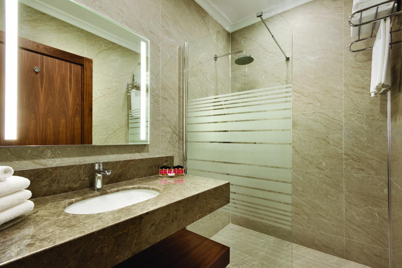 Hotel Ramada By Wyndham Yalova Yalova  Esterno foto